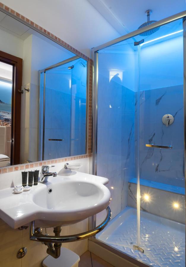 Hotel Lido Cattolica Eksteriør billede