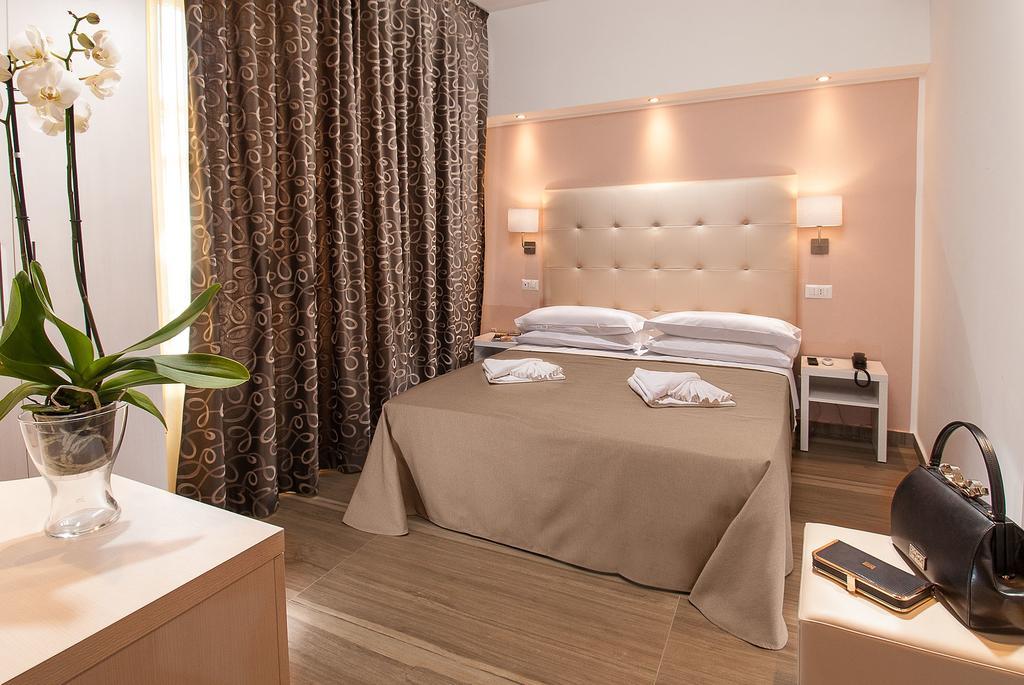 Hotel Lido Cattolica Værelse billede