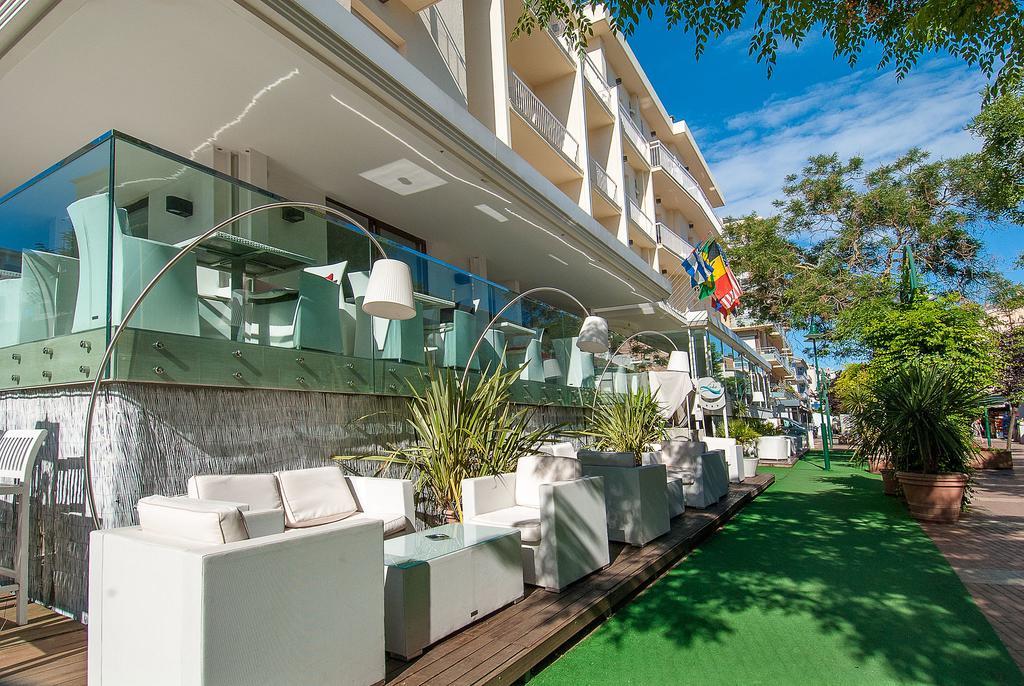 Hotel Lido Cattolica Eksteriør billede